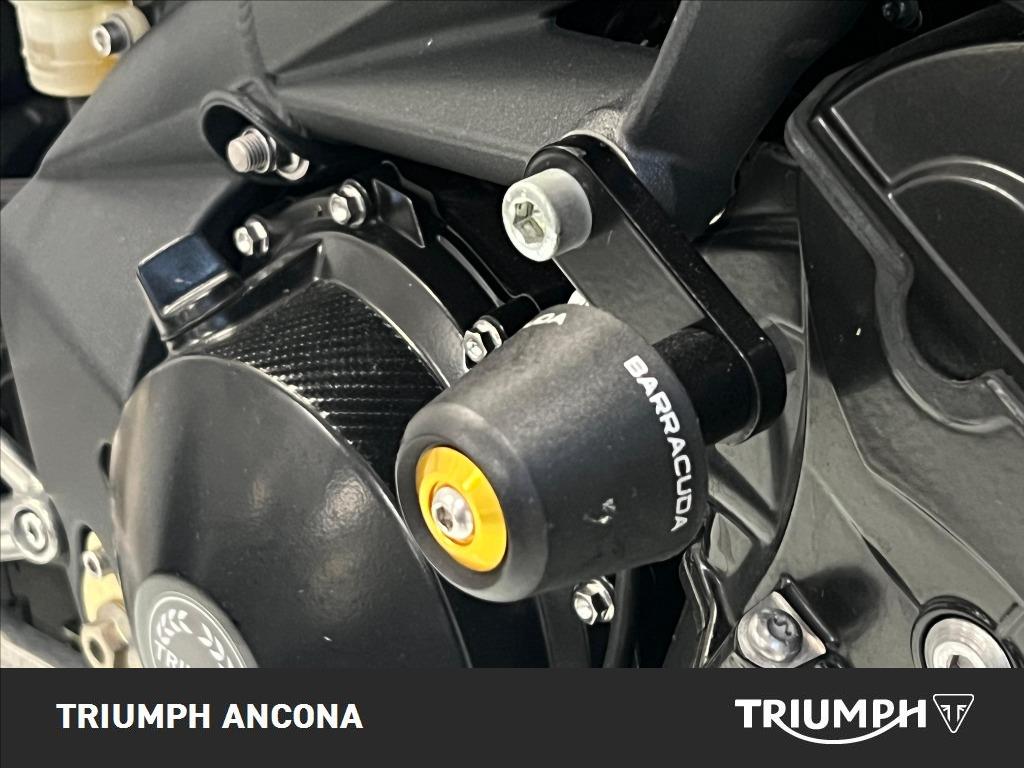 TRIUMPH Street Triple 675 R