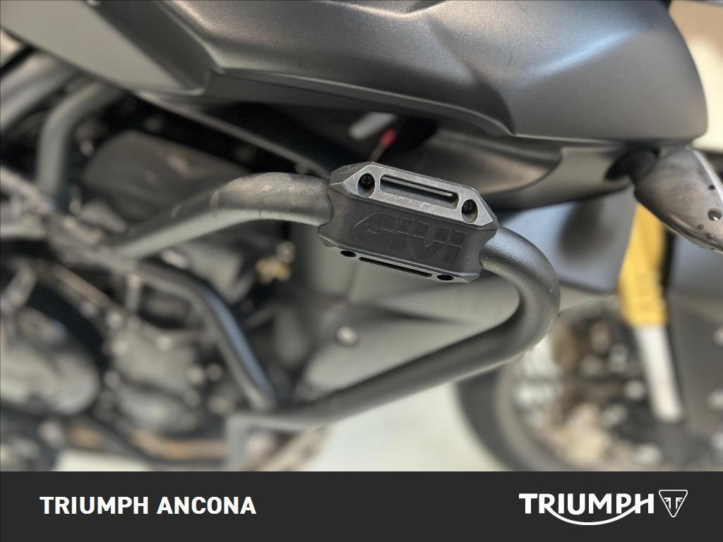 TRIUMPH Tiger 800 Abs